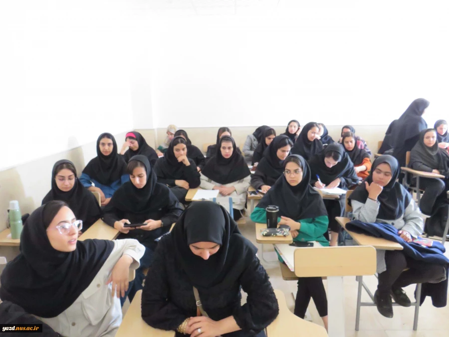 برگزاری کارگاه آموزشی متفکر خلاق
 11
