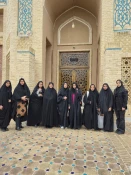 بازدید دانشجویان طراحی ودوخت آموزشکده ملی مهارت دختران میبدازموزه گنجینه شهدای اردکان 3