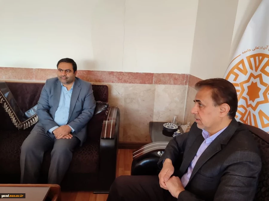 برگزاری جلسه ریاست دانشگاه ملی مهارت استان یزد با نماینده اداره کل نوسازی مدارس 2