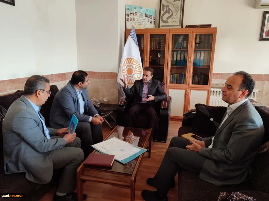 برگزاری جلسه ریاست دانشگاه ملی مهارت استان یزد با نماینده اداره کل نوسازی مدارس 5
