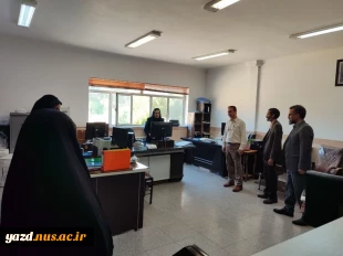 حضور ریاست دانشگاه ملی مهارت استان یزد در اتاق همکاران و کارگاه ها جهت تبریک سال نو 9