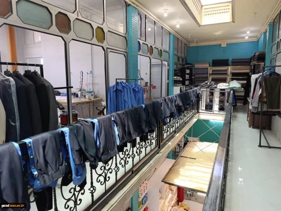 بازدیددانشجویان رشته طراحی دوخت از مجموعه تولید پوشاک آرتا میبد
 4