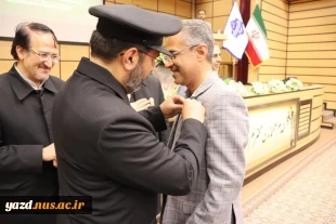 مراسم استقبال از پرچم متبرک گنبد مطهر امام رضا (ع) در دانشگاه ملی مهارت استان یزد 5