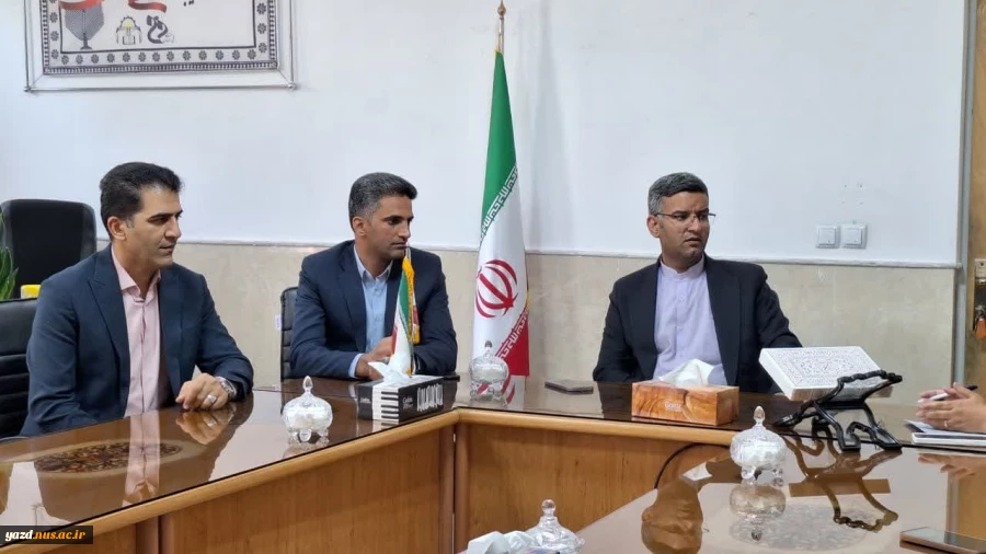 بازدید دکتر ملانوری فرماندار ویژه شهرستان میبد از آموزشکده ملی مهارت دختران میبد
 4