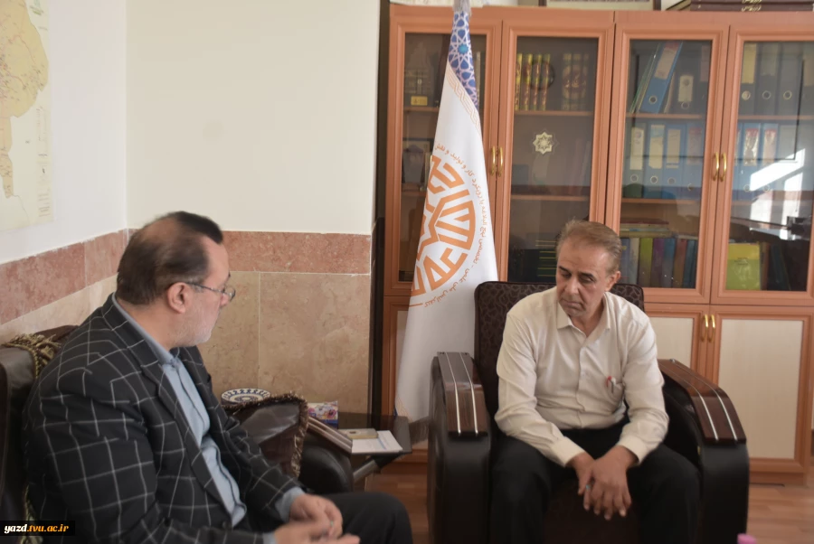 دیدار فرماندار یزد با رئیس دانشگاه ملی مهارت استان یزد 4