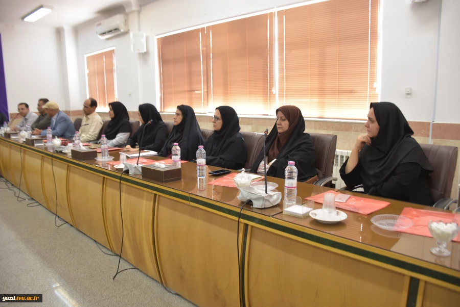 برگزاری نشست هم اندیشی اساتید در دانشگاه ملی مهارت استان یزد  5