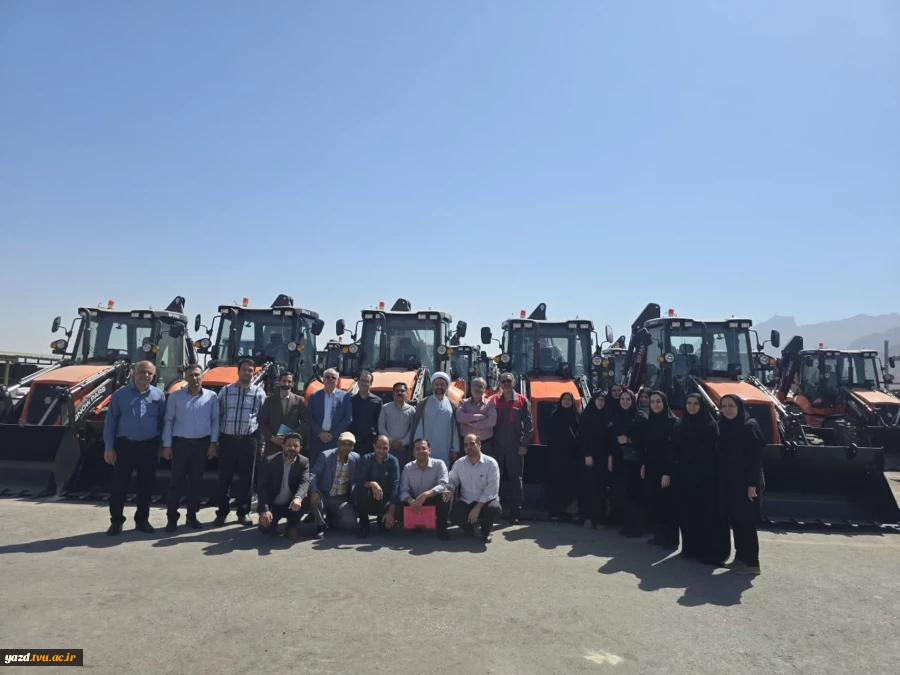 برگزاری نشست هم اندیشی اساتید در دانشگاه ملی مهارت استان یزد  8