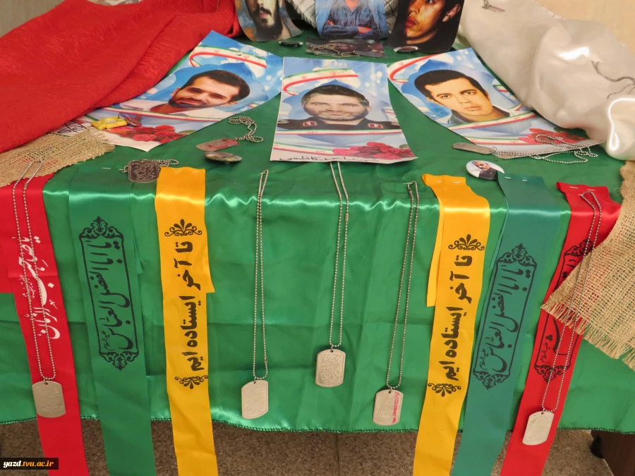 فضاسازی آموزشکده ملی مهارت دختران میبد به مناسبت هفته دفاع مقدس
 4