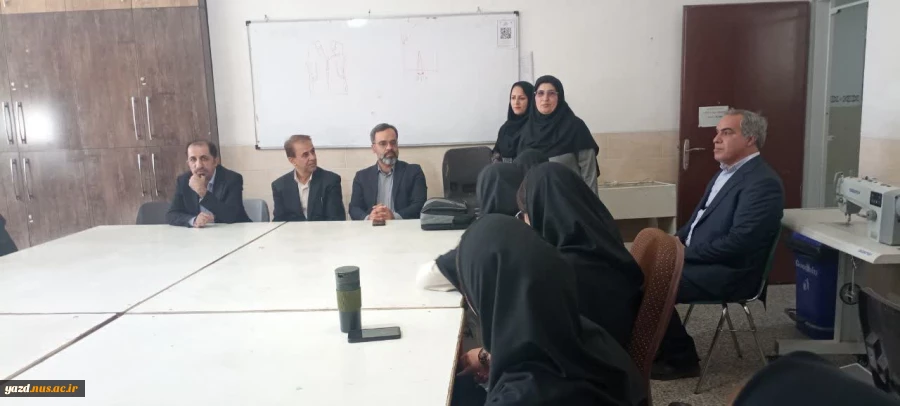 بازدید مدیرکل نظارت و ارزیابی از مراکز آموزشی یزد 2