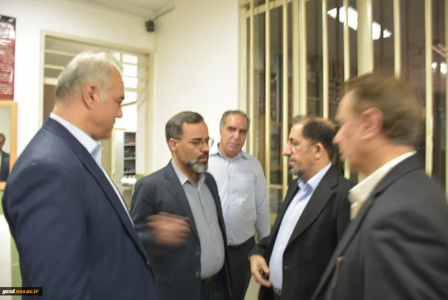 بازدید مدیرکل نظارت و ارزیابی از مراکز آموزشی یزد 5