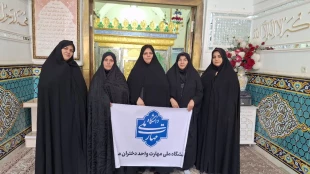 تجدید میثاق کارمندان آموزشکده ملی مهارت دختران میبد با مقام والای شهدا در هفته دفاع مقدس 5