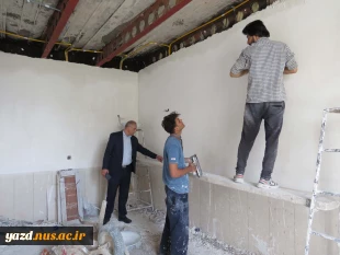 بازدید دکتر عمرانی نماینده نظارت استان از روند بازسازی خوابگاه دختران میبد
 2