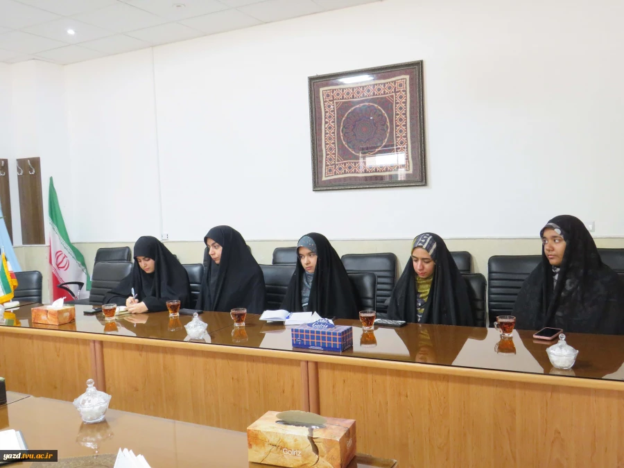 برگزاری مراسم تودیع و معارفه فرمانده بسیج دانشجویی آموزشکده ملی مهارت دختران میبد 3