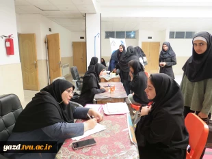 برپایی ایستگاه سلامت توسط کانون هلال احمر آموزشکده ملی مهارت دختران میبد
 2