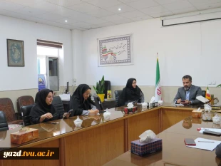 برگزاری جلسه شورای آموزشی در آموزشکده ملی مهارت دختران میبد
 4