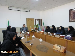 برگزاری جلسه شورای آموزشی در آموزشکده ملی مهارت دختران میبد
 6