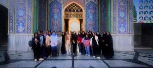 بازدید دانشجویان معماری آموزشکده ملی مهارت دختران یزد – حضرت رقیه (س) از شهر تاریخی بافق
 3