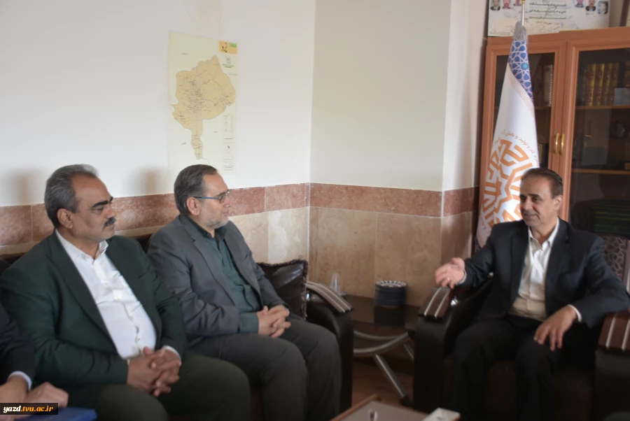 انعقاد تفاهم‌نامه همکاری دانشگاه ملی مهارت یزد و کمیته امداد امام خمینی(ره) 3