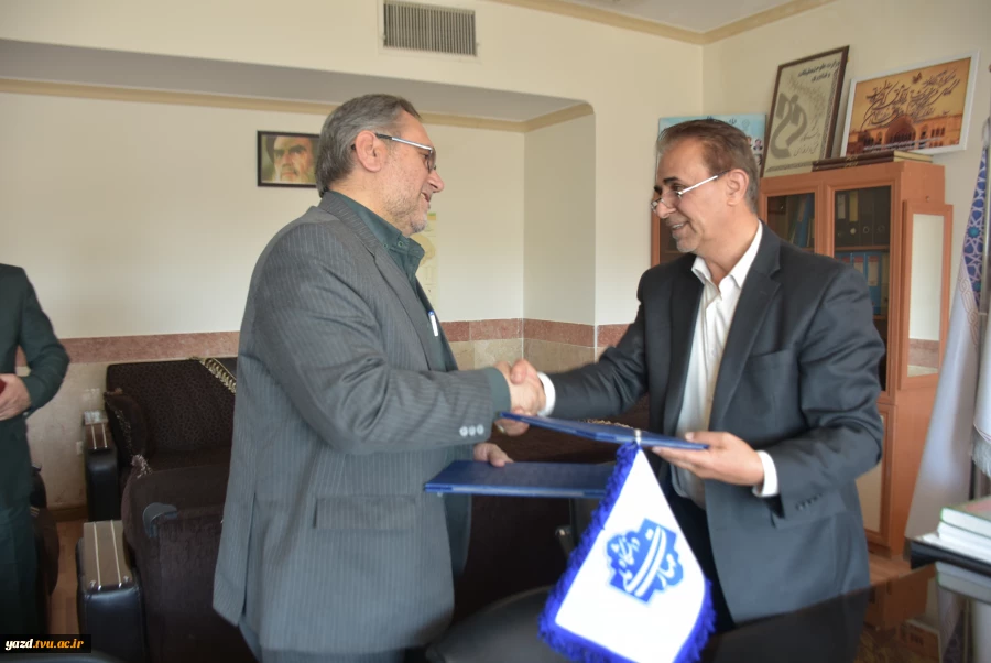 انعقاد تفاهم‌نامه همکاری دانشگاه ملی مهارت یزد و کمیته امداد امام خمینی(ره) 6