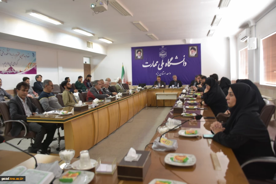 بازدید دکتر جوکار از دانشگاه ملی مهارت استان یزد و بررسی ظرفیت‌ها و چالش‌های آموزشی و مهارتی 6