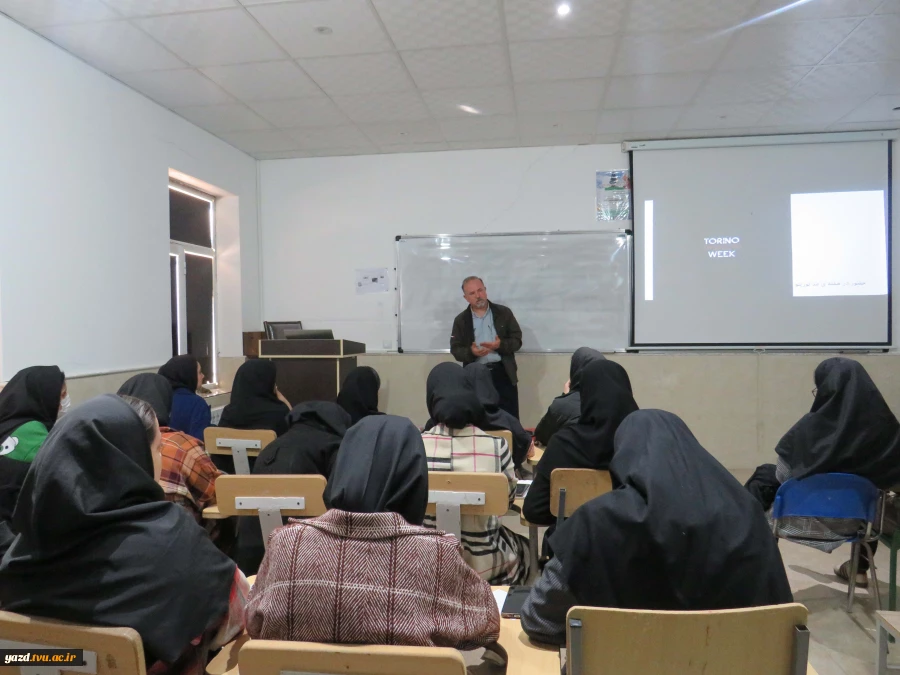 برگزاری رویداد پژوهشی با حضور کارآفران برجسته میبدی در آموزشکده ملی مهارت دختران میبد
 2