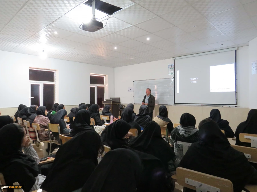 برگزاری رویداد پژوهشی با حضور کارآفران برجسته میبدی در آموزشکده ملی مهارت دختران میبد
 3