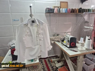 بازدید از کارگاه دانشجویان کارآفرین به مناسبت هفته کارآفرینی در آموزشکده ملی مهارت دختران میبد
 7