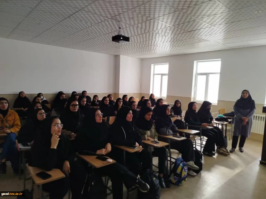 برگزاری کارگاه تخصصی مالیاتی برای دانشجویان حسابداری همزمان با هفته پژوهش
 2