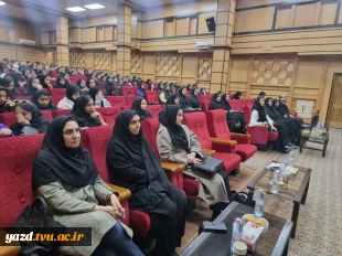 حضور پرشور دانشجویان کامپیوترآموزشکده ملی مهارت دختران میبد در همایش امنیت سایبری
 2