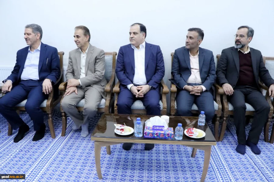 دیدار رئیس دانشگاه ملی مهارت با استاندار یزد 3