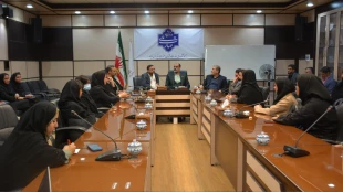 میزبانی دانشجویان آموزشکده ملی مهارت دختران یزد - حضرت رقیه(س) از معاون اداری و مالی دانشگاه ملی مهارت در آیین روز دانشجو 4