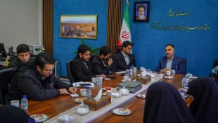 نشست دانشجویی با حضور مدیرکل دفتر امور سیاسی، انتخابات و تقسیمات کشوری استانداری و نماینده دانشجویان دانشگاه ملی مهارت استان یزد 5