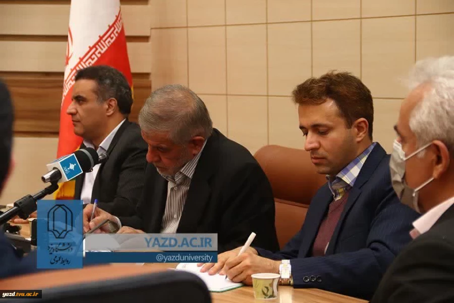 حضور اثرگذار دانشجویان دانشگاه ملی مهارت استان یزد در نشست تشکل‌های دانشجویی استان با دکتر محمد صالح جوکار 10