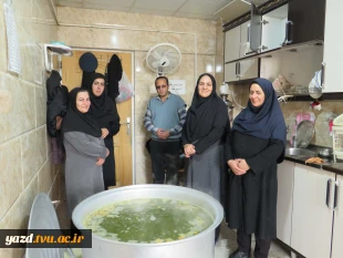 آش متبرک فاطمی؛ پیشکشی از مهر همکاران به نام حضرت زهرا (س) در آموزشکده ملی مهارت دختران میبد
 3