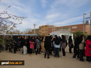 آش متبرک فاطمی؛ پیشکشی از مهر همکاران به نام حضرت زهرا (س) در آموزشکده ملی مهارت دختران میبد
 4