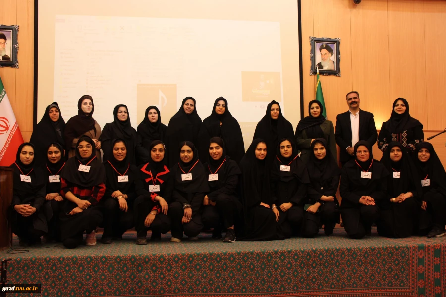 برگزاری سمینار تخصصی «پرش به سوی آینده»
 3