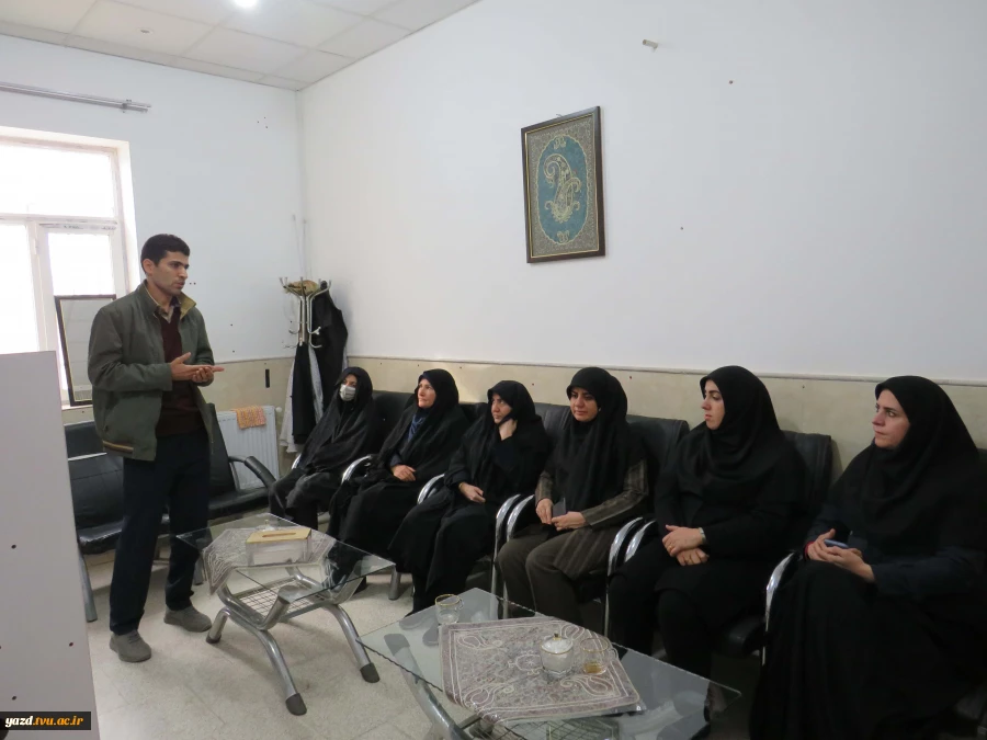 ،کارگاه آموزشی «نان کامل و سلامت تغذیه» در مرکز دختران میبد
 2