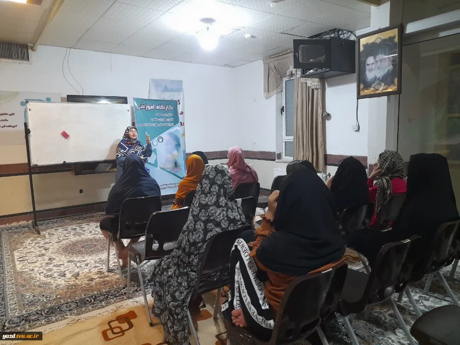 ادامه برگزاری کارگاه تخصصی «برون‌رفت از تله‌های روانی» ویژه دانشجویان خوابگاهی
 3