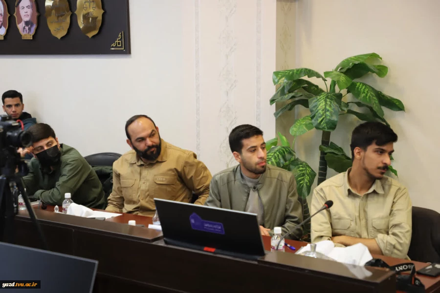 نشست مسئولان قضایی استان یزد با نمایندگان تشکل‌های دانشجویی:
تأکید بر نقش محوری دانشگاه در پژوهش و آسیب‌شناسی حوادث اخیر 2