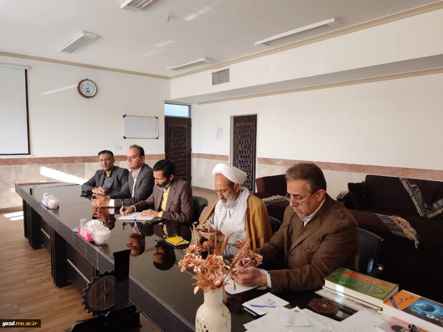 برگزاری جلسه هیات رئیسه دانشگاه ملی مهارت استان یزد 4