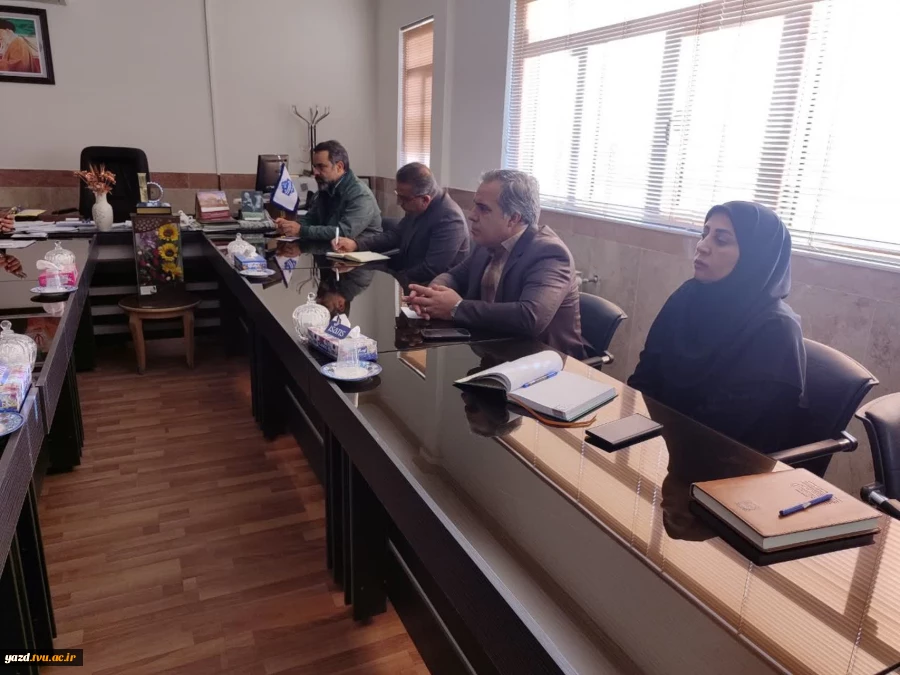 برگزاری جلسه هیات رئیسه دانشگاه ملی مهارت استان یزد 5