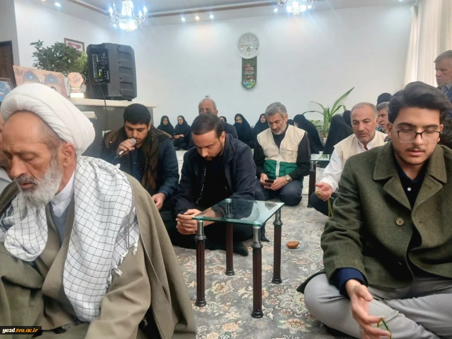 دیدار مسئولین دانشگاه ملی مهارت استان یزد با خانواده شهید رحیمی 2