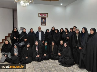 دیدار مسئولین دانشگاه ملی مهارت استان یزد با خانواده شهید رحیمی 6