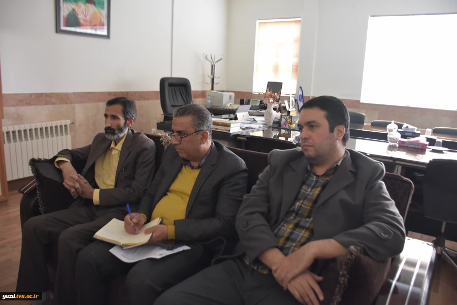  برگزاری نشست کارشناسی با هدف بررسی، امکان‌سنجی و برنامه‌ریزی احداث تصفیه‌خانه در دانشکدۀ شهید صدوقی یزد 4