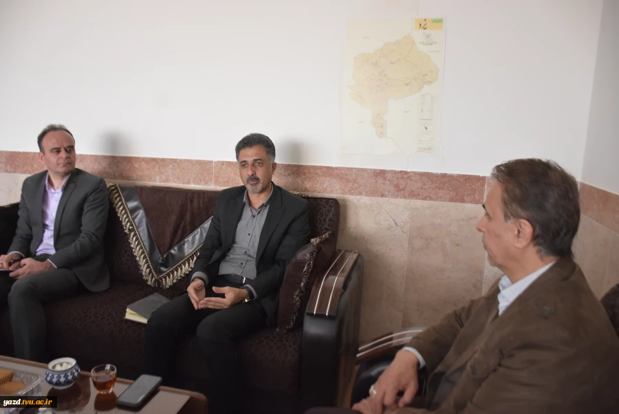  برگزاری نشست کارشناسی با هدف بررسی، امکان‌سنجی و برنامه‌ریزی احداث تصفیه‌خانه در دانشکدۀ شهید صدوقی یزد 6