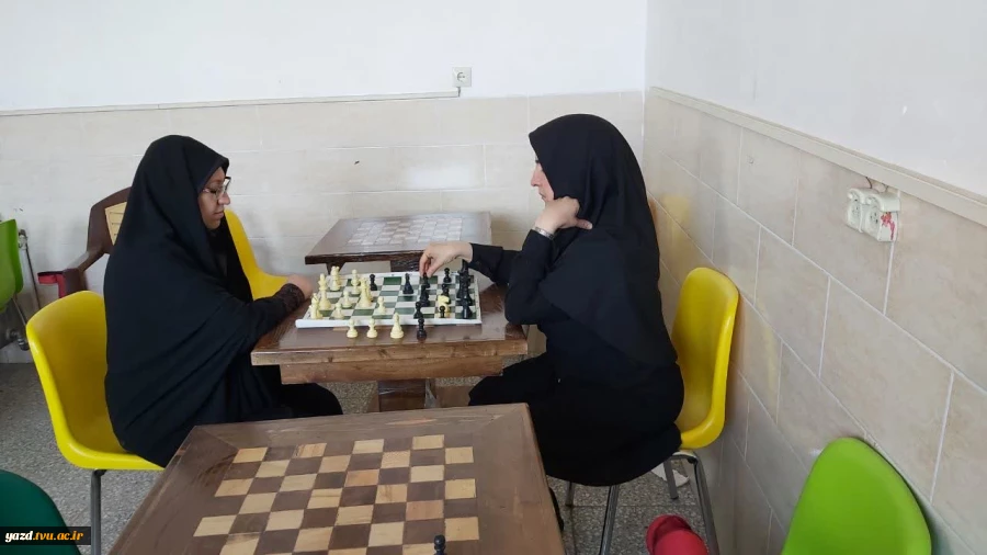 برگزاری برنامه ورزشی ویژه همکاران آموزشکده ملی مهارت دختران حضرت یزد
 2