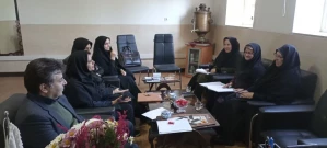 بررسی درخواست‌های انتقالی و میهمان دانشجویان در نشست مدیران گروه آموزشکده ملی مهارت دختران یزد