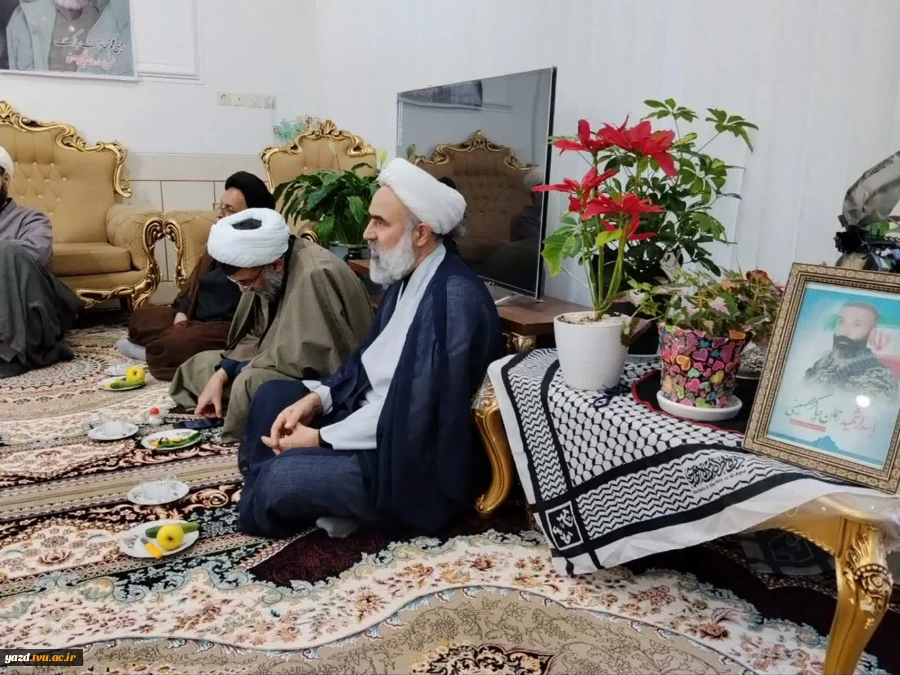 دیدار با خانواده شهید گرانقدر رحمان چاکرالحسینی به منظور عرض تبریک و تسلیت به خانواده معظم این شهید 2