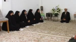حضور مشاور بانوان دانشگاه ملی مهارت استان یزد در منزل خانواده شهدا به مناسبت روز دختر 5