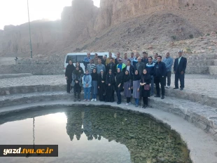برگزاری آیین کوهنوردی کارکنان دانشگاه ملی مهارت استان یزد 2
